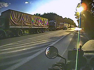 LKW-Stau zur Ausreise aus Polen